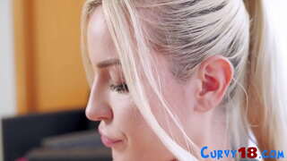 Велике Сисе Тинејџер Зајебава Са Би-би-си