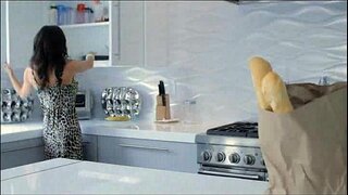 PureMature Martini Dul Ar Aghaidh Leis An Milf Veronica Avluv