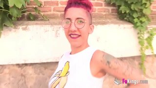 Ada WHERO TUATAHI. Rawiri Ron deflowers tana kaihe. Ahau rite te reira, engari ko te reira mamae, e kore e mutu, e kore e mutu...&#039;